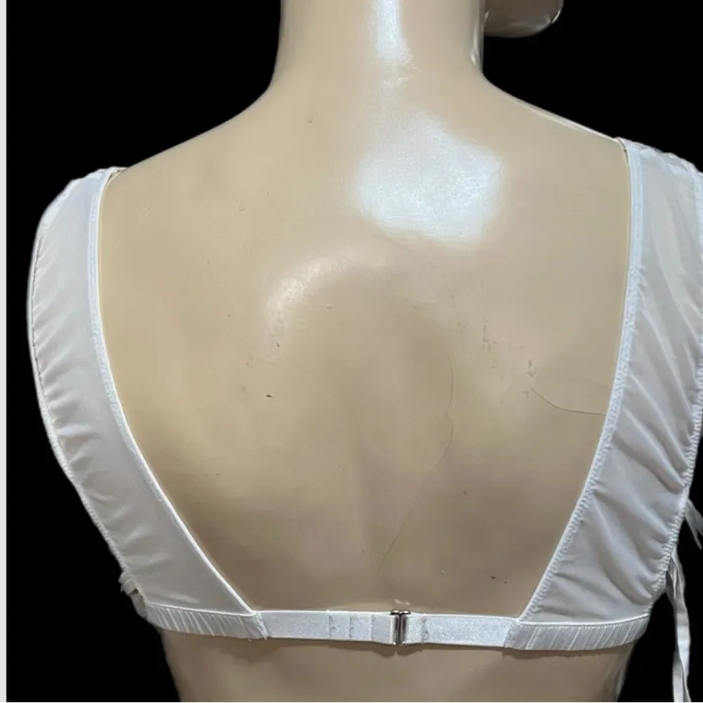Victoria’s Secret Dream Angels Sexy Sheer Embroidered Mesh Unlined Bralette XL